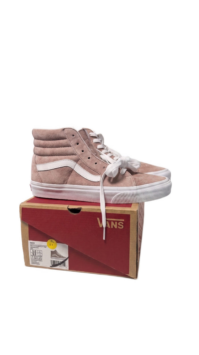 Three-quarter view of one shoe on the red Vans shoebox against a white background.