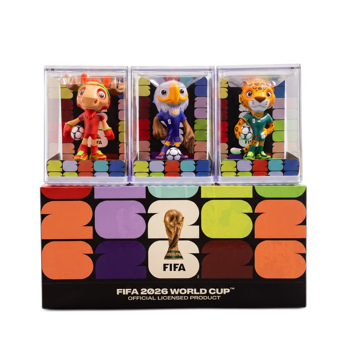 Maple, Clutch and Zayu lined up on the collector box