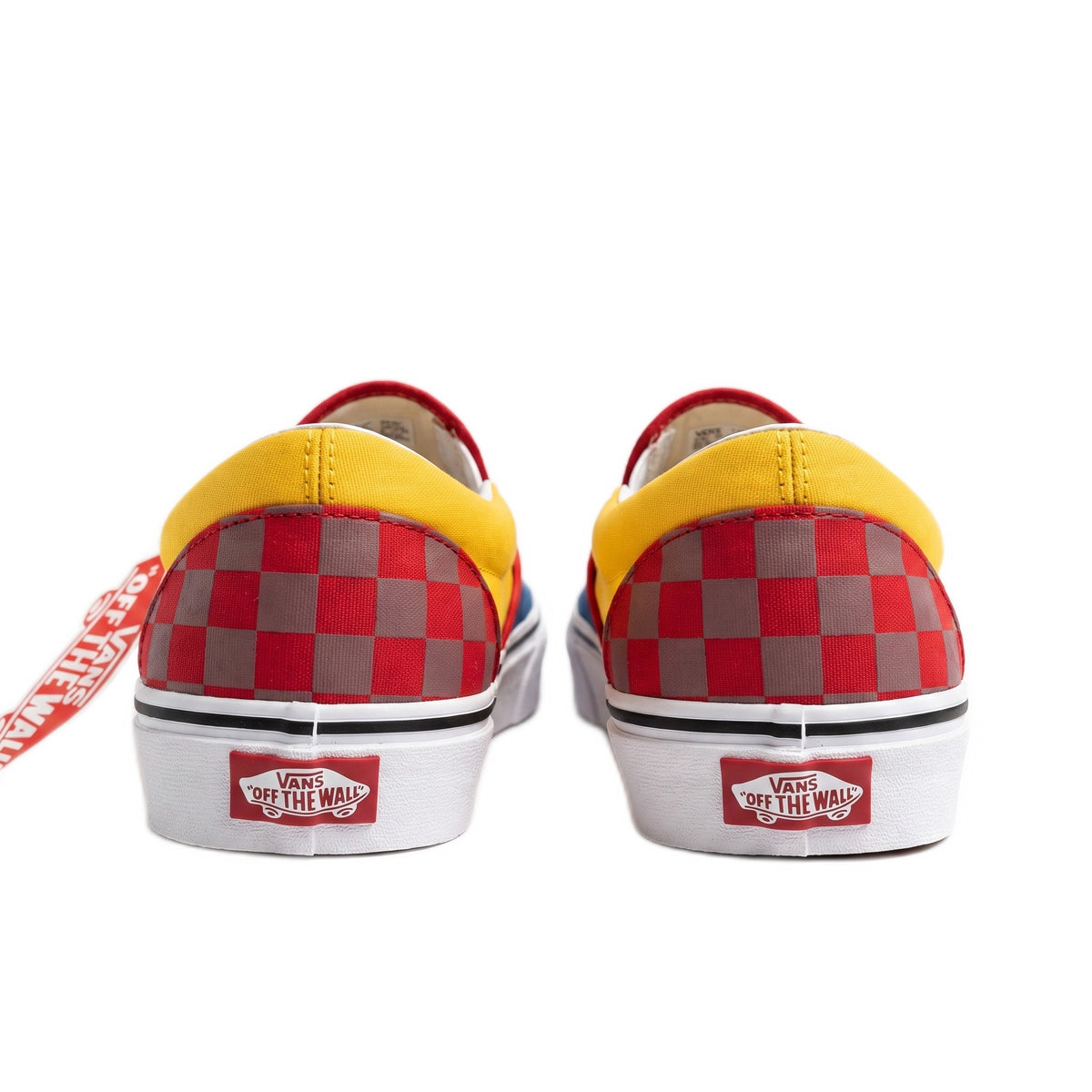 Heel view showing the red checkerboard pattern and "Off The Wall" logo plates.